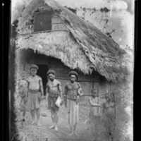 http://lbry-web-002.amnh.org/san/to_upload/Beck-PapuaNewGuinea/NG-5x7-negs/115559.jpg